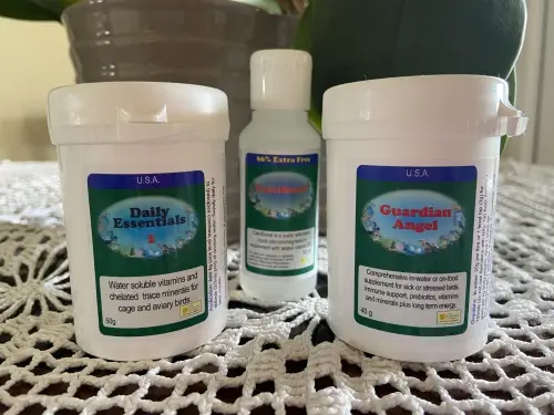 Vitamins and supplements for birds